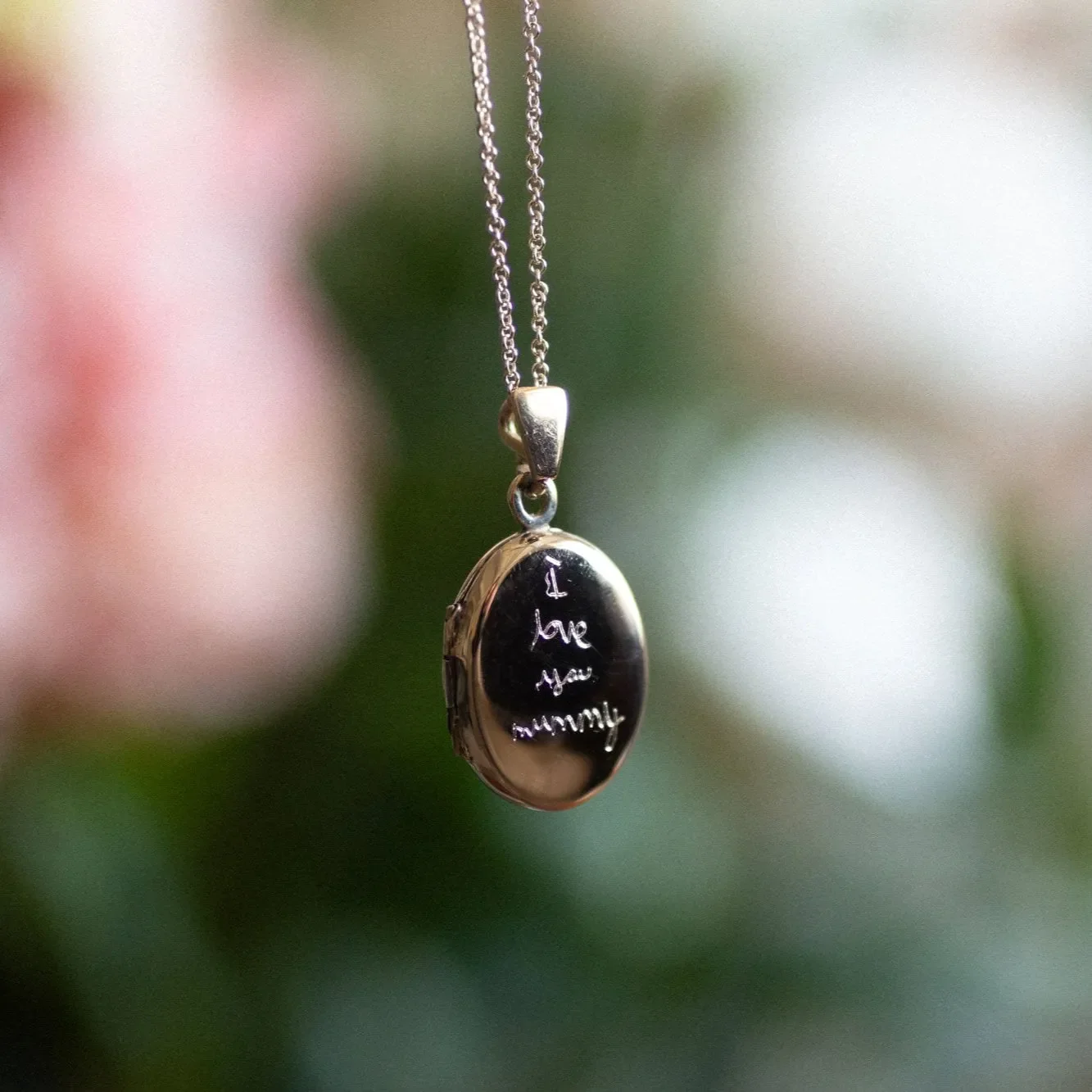 9ct Gold Personalised Oval Locket Necklace - Image 5