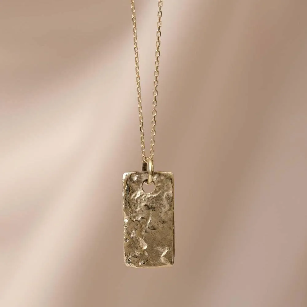 9ct Gold Personalised Raw Rectangle Pendant Necklace - Image 4
