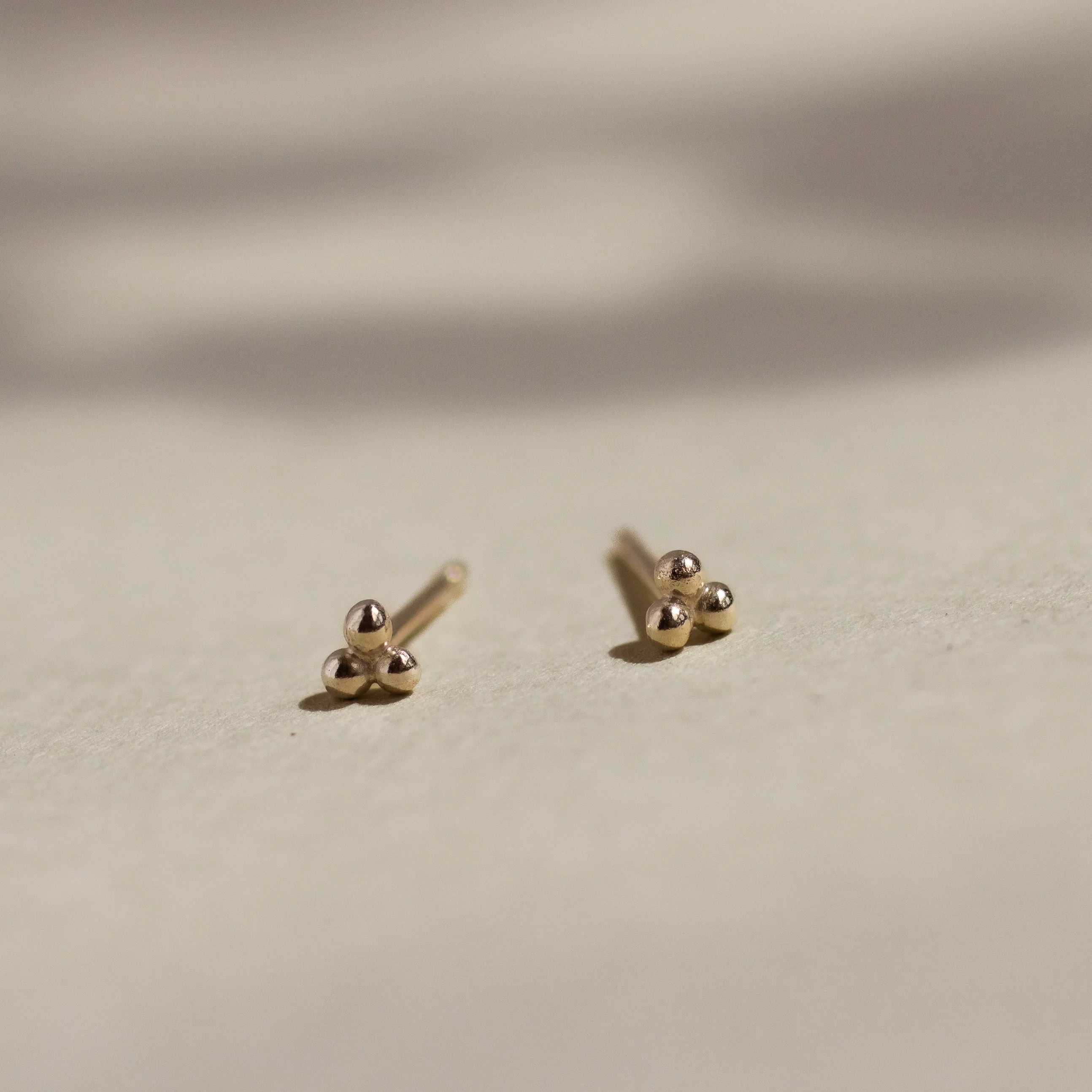 9ct Gold Triple Dot Stud Earrings - Image 5
